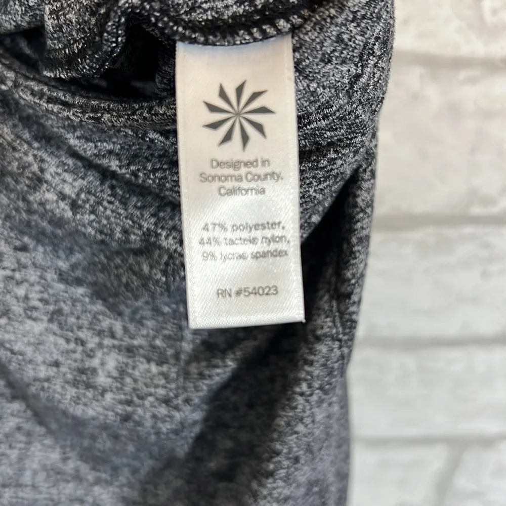 Athleta heather gray bodega stretch pull-on skirt size XXS